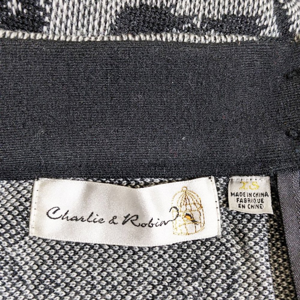 CHARLIE & ROBIN Roses Solo Stroll Ruffle Skirt XS - Picture 5 of 5